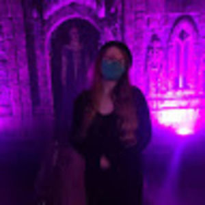 Meet your Posher, Rebecca